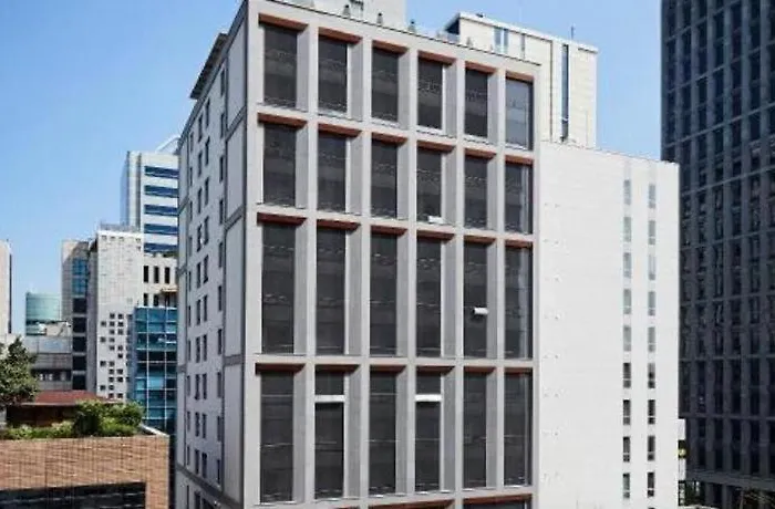 Newv Hotel 3*