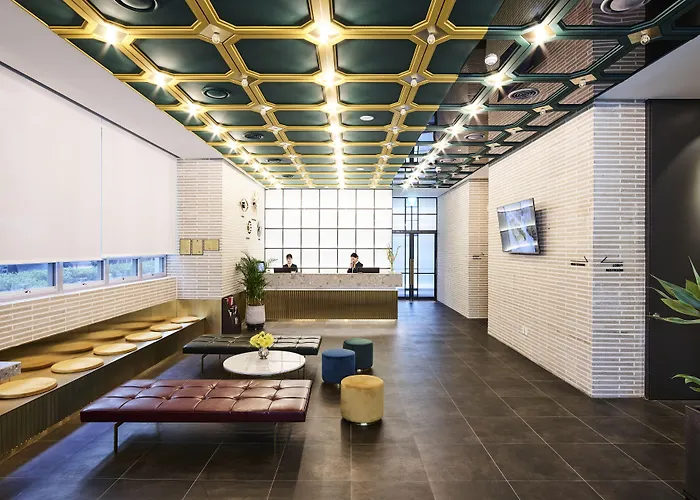 Newv Hotel 3*