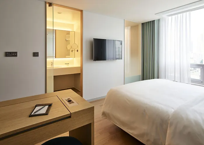 Newv Hotel